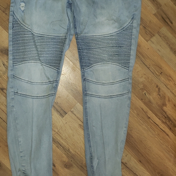 American Rag ripped skinny jeans - Picture 5 of 12